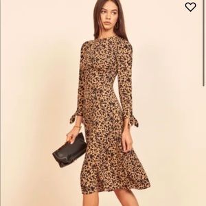 NWT! Never worn and very cute on!